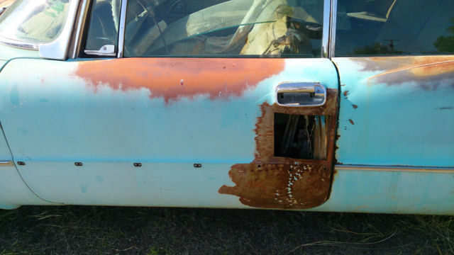 1957 imperial great hard to find project, missing engine and trans no reserve