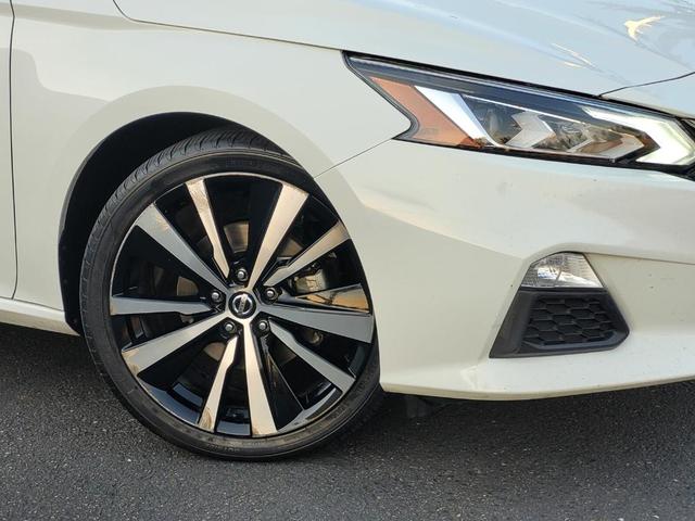 2021 nissan altima 2.5 sr