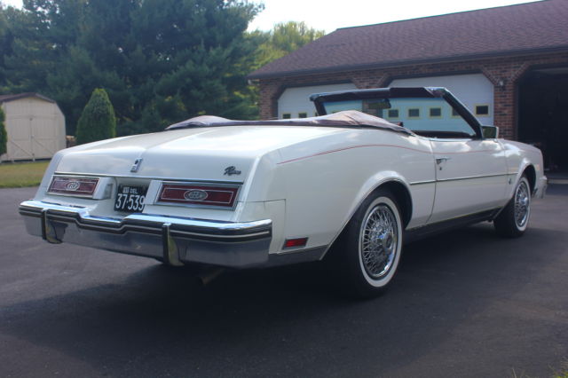 1983 buick riviera base convertible 2-door 5.0l