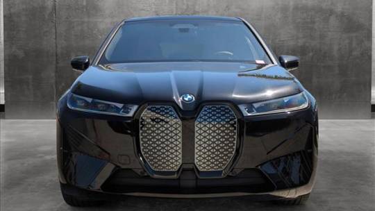 2025 BMW iX
