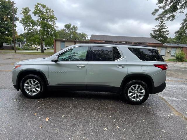 2019 chevrolet traverse lt cloth