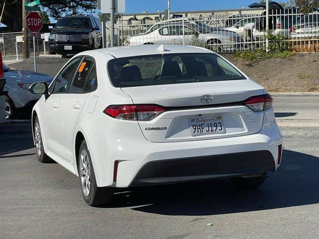 2023 toyota corolla le