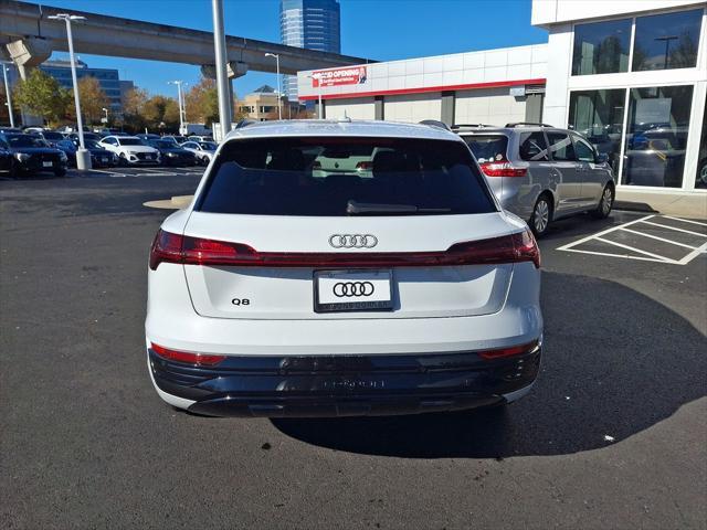 2024 audi q8 e-tron prestige