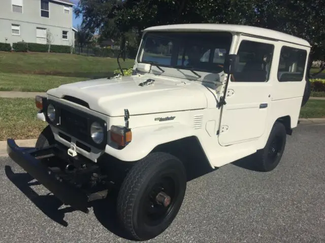 1976 toyota land cruiser bj40 3.0 l diesel 4x4 5 speed