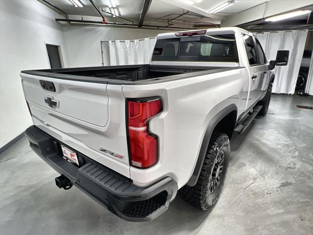 2024 chevrolet silverado 2500 4wd crew cab standard bed zr2