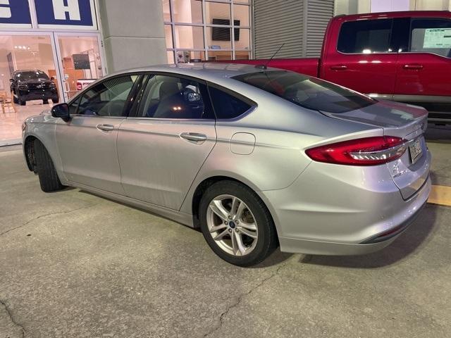 2018 ford fusion se