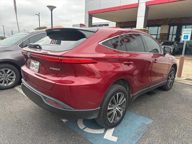 2021 toyota venza le