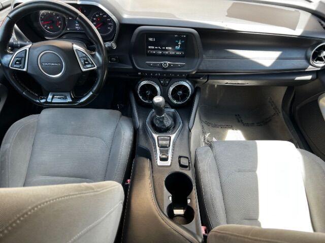 2017 chevrolet camaro 1lt