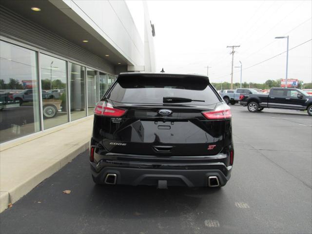 2020 ford edge st