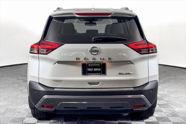 2023 nissan rogue sl
