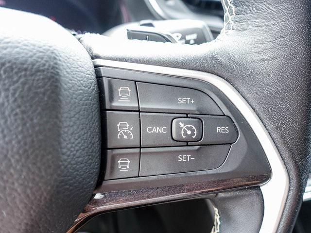 2022 jeep grand cherokee l laredo