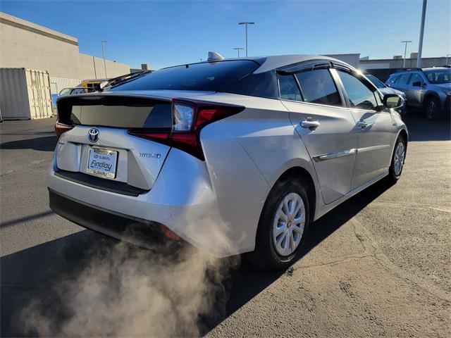 2020 toyota prius l