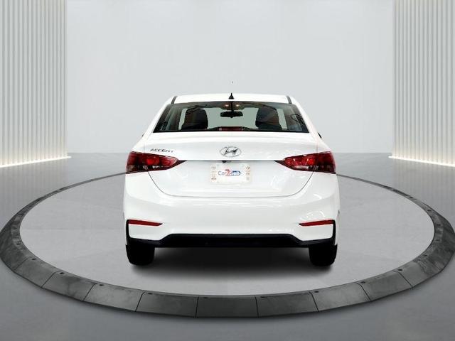 2021 hyundai accent se