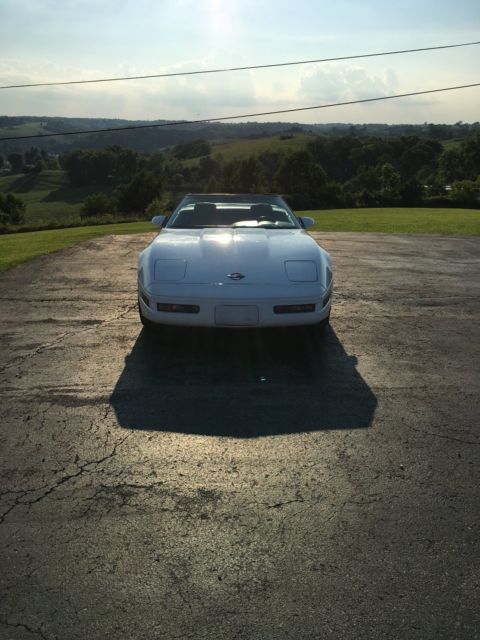 ** no reserve ** 1991 chevrolet corvette hard top soft top base c-4 65,000 miles