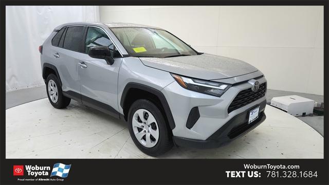 2024 toyota rav4 le