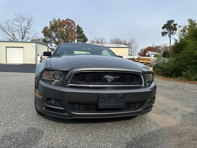 2014 ford mustang v6
