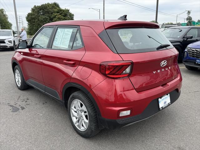 2022 hyundai venue se