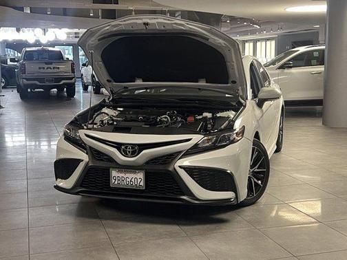 2022 toyota camry