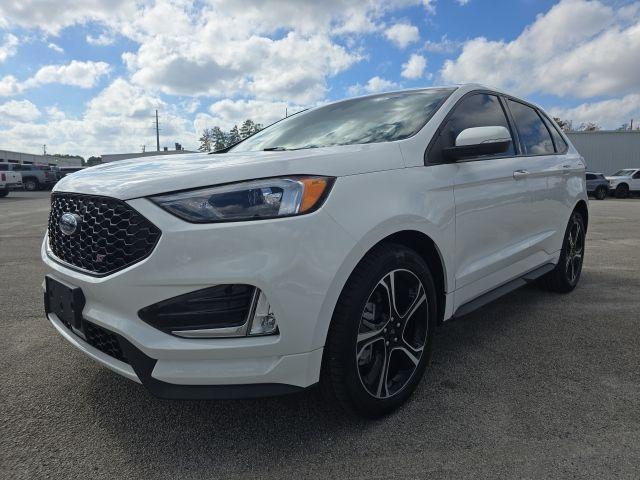 2022 ford edge st