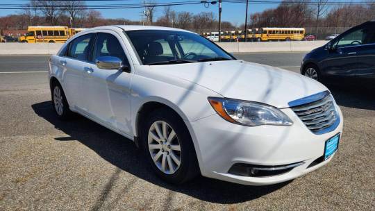 2013 Chrysler 200