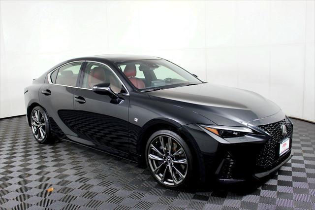 2021 lexus is 300 base