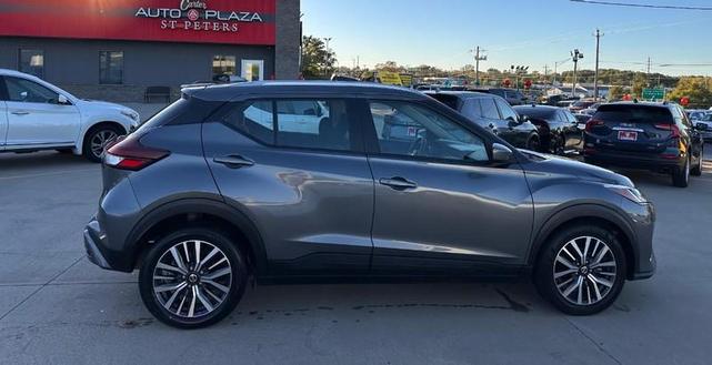 2021 nissan kicks sv
