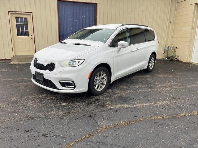 2022 chrysler pacifica touring-l