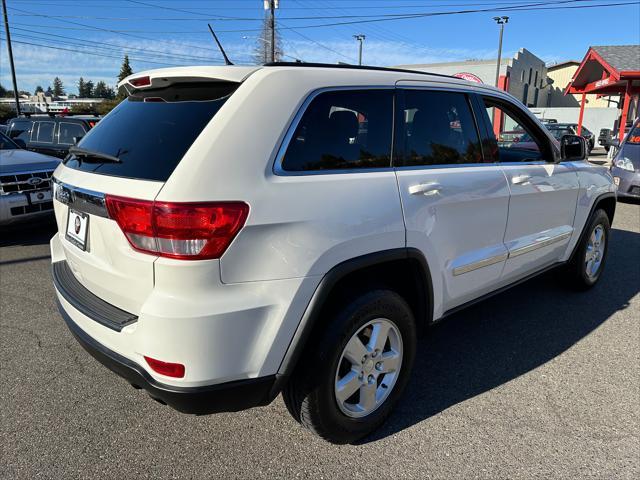 2012 jeep grand cherokee laredo