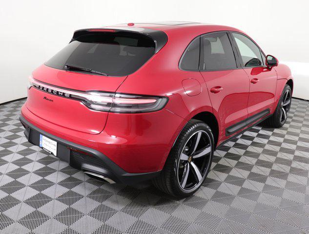 2024 porsche macan base