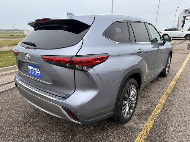 2021 toyota highlander platinum