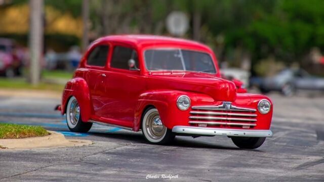 1948 ford super deluxe 2 dr. sedan street rod