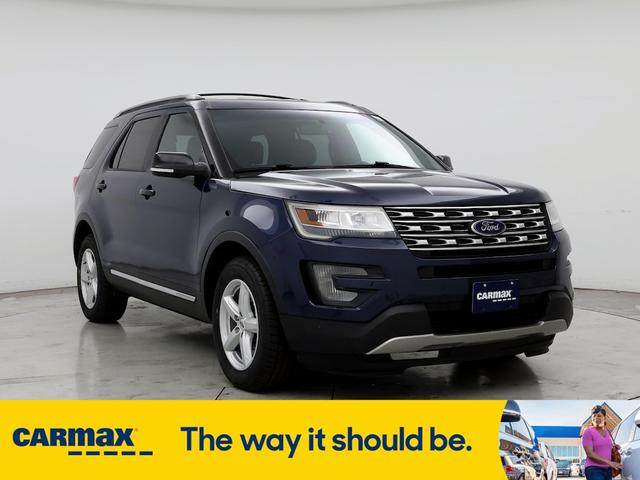 2016 ford explorer xlt
