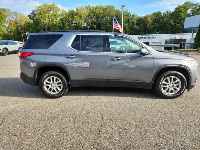 2020 chevrolet traverse lt cloth