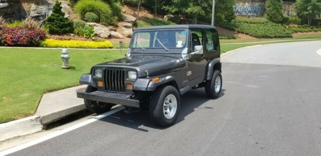 refurbished 1988 yj with gm 4.3 vortc v6 & 700r4 / trans from 4wd s10
