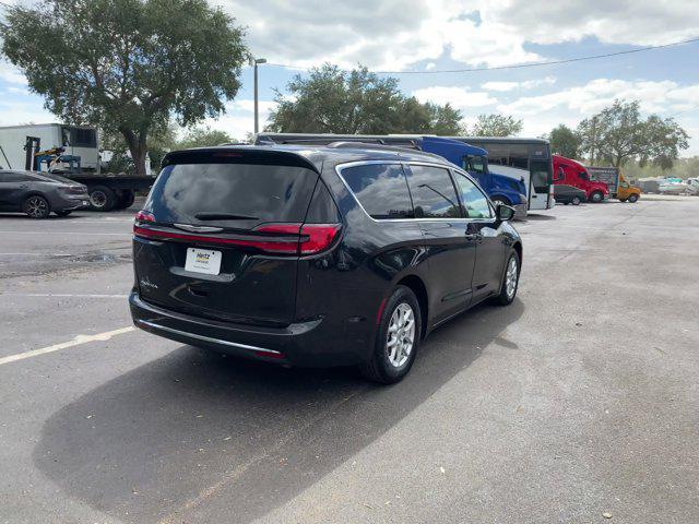 2022 chrysler pacifica touring l