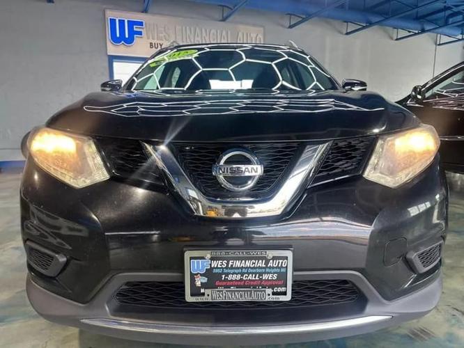 2015 nissan rogue in dearborn heights, michigan