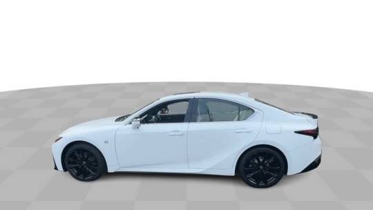 2021 Lexus IS
