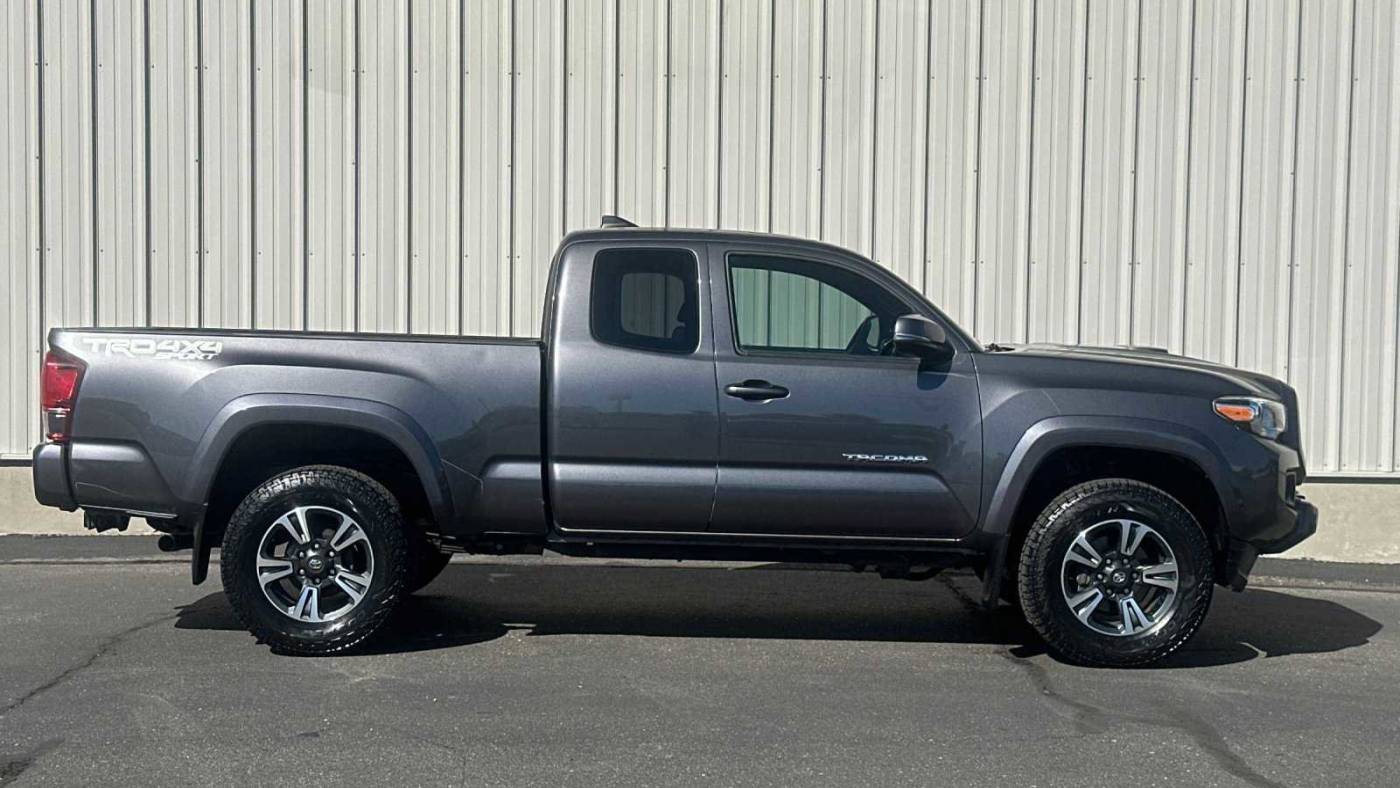 2018 toyota tacoma
