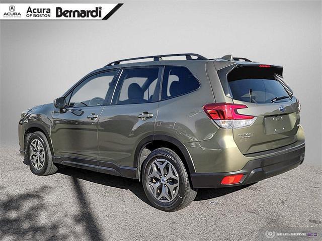 2022 subaru forester premium