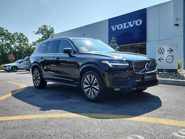 2022 volvo xc90 momentum