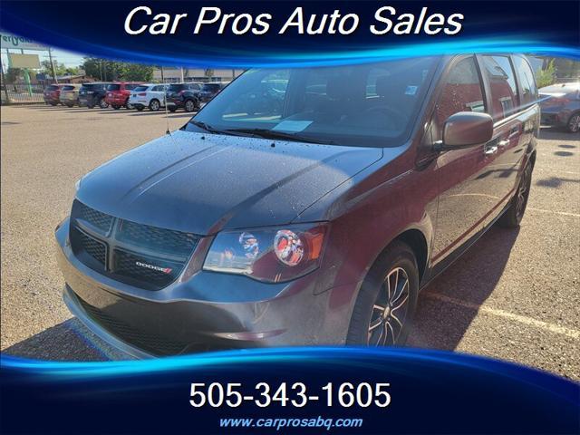 2019 dodge grand caravan se
