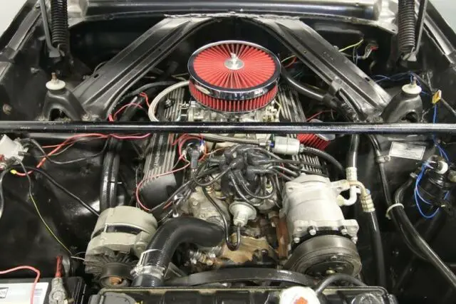 302 v8, auto fresh paint job cold r134a a/c nice interior fast & fun falcon