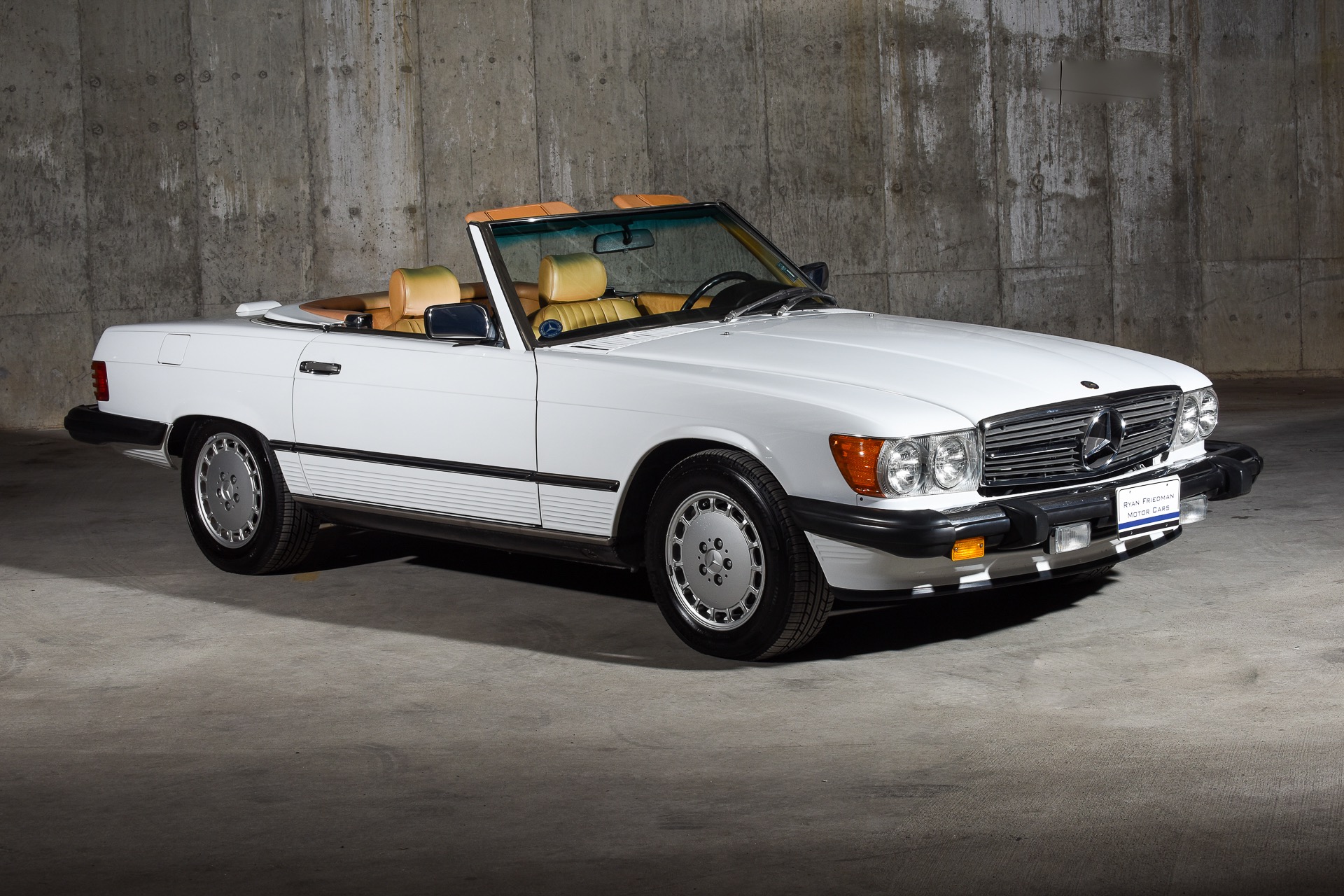 1988 mercedes-benz 560-class 560 sl 47302 miles white convertible v8 5.6l a