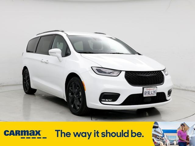 2021 chrysler pacifica touring