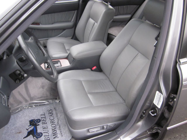 lexus ls 400 with low, low miles !