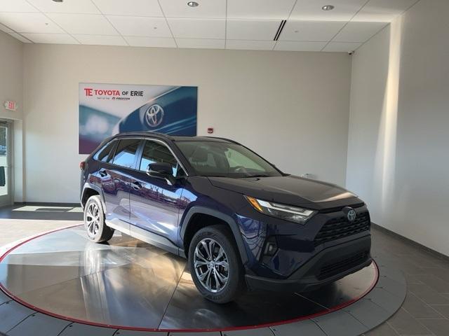 2022 toyota rav4 hybrid xle premium
