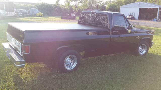 1986 c10 chevy truck like new v8 auto complete frame off restoration!