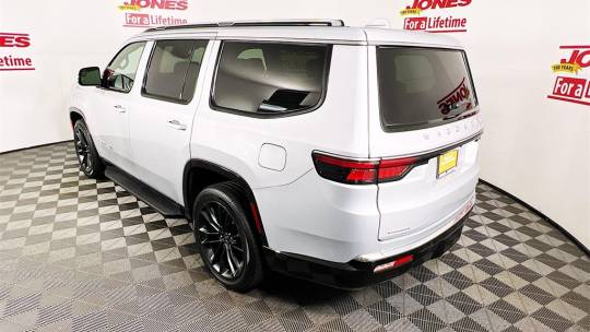 2022 Jeep Wagoneer