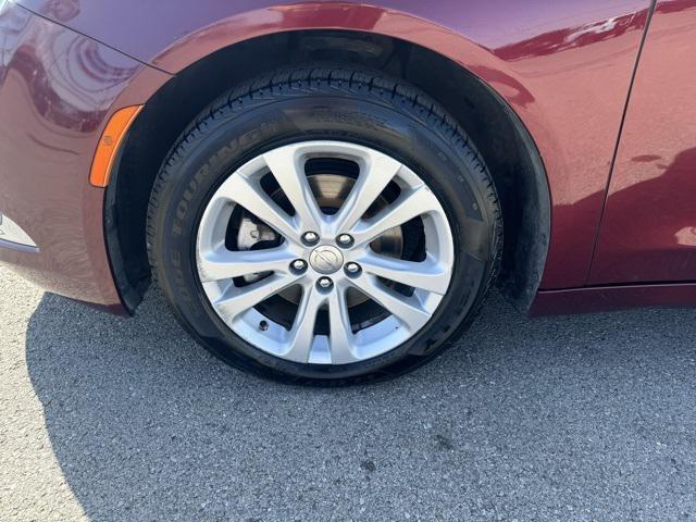 2015 chrysler 200 limited