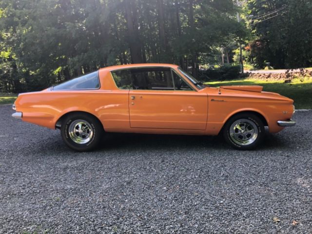 1964 plymouth barracuda 360 v8 with 727 transmission and detroit locker rear end